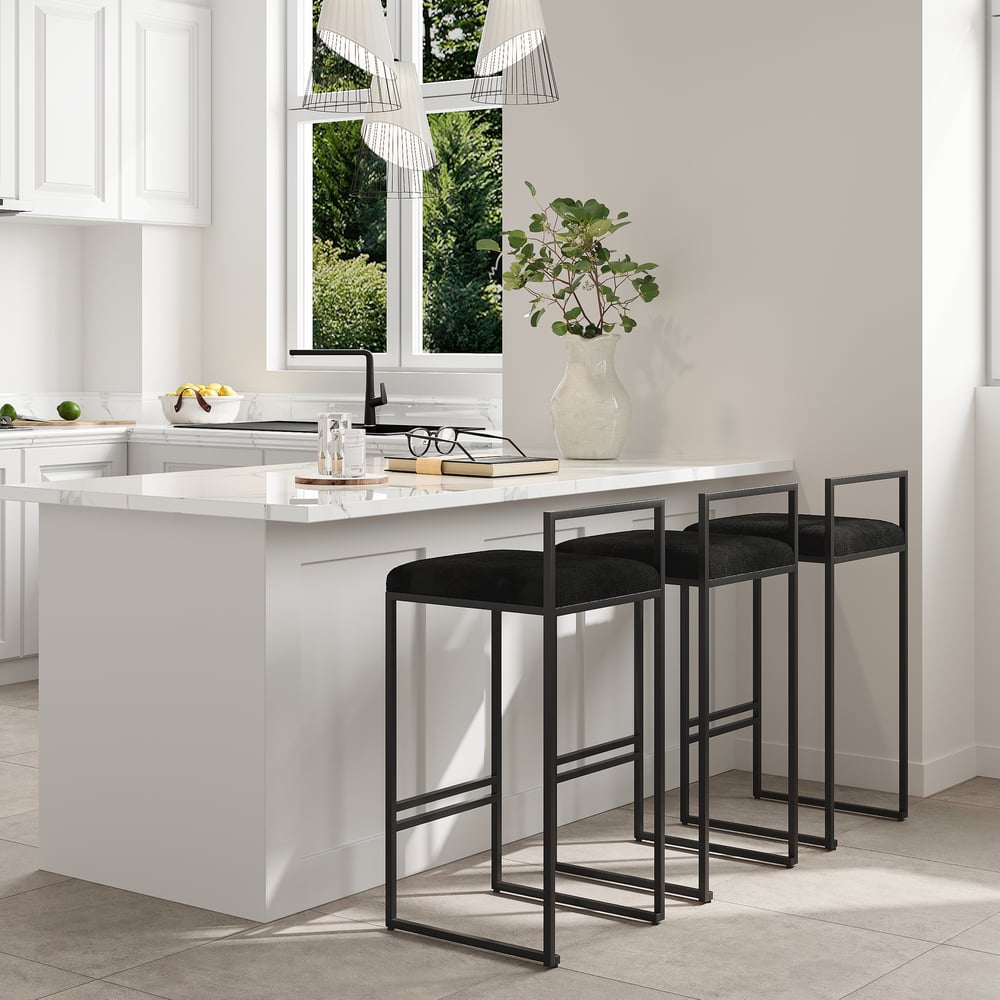 Busi Bar Stool